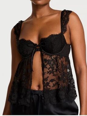 Victoria’s Secret Dream Angels Black Lace Bra Top